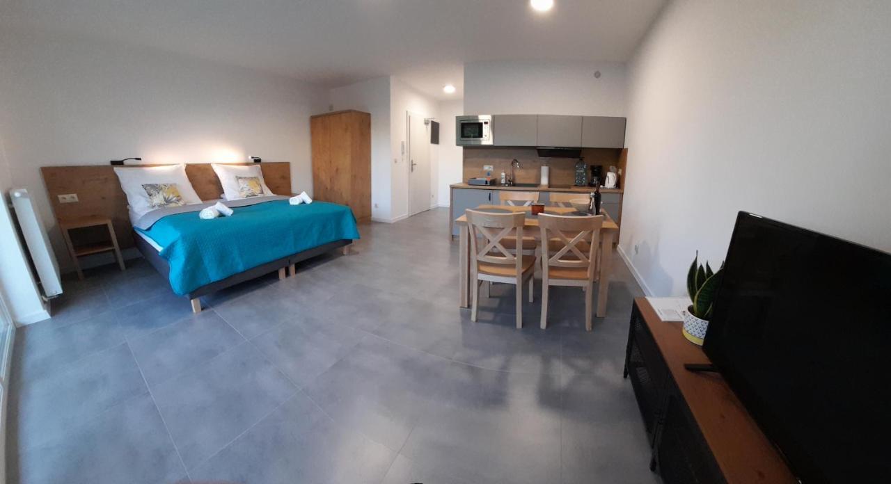 Milo Mare Apartaments Mielno  Esterno foto