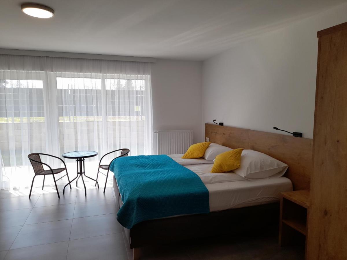 Milo Mare Apartaments Mielno  Esterno foto